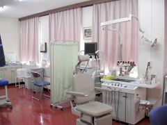 藤木病院　耳鼻咽喉科　診察室
